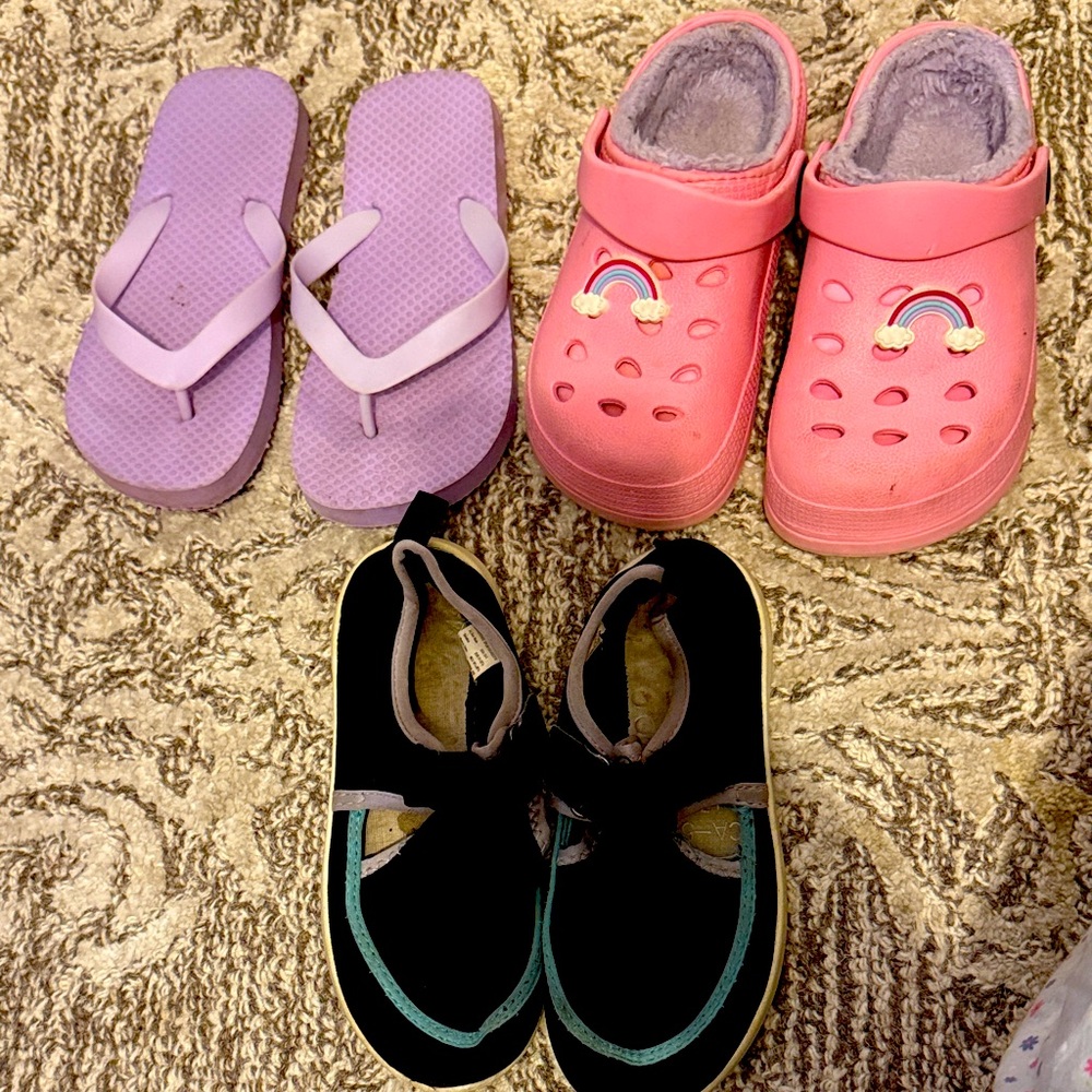 Kids Pink Clogs, sandals and water shoes